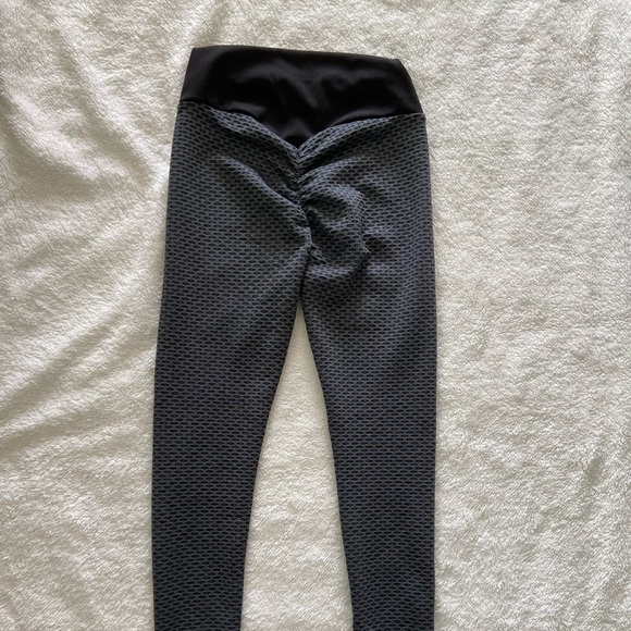 SOLD ON MERCARI - Picture 7 of 13